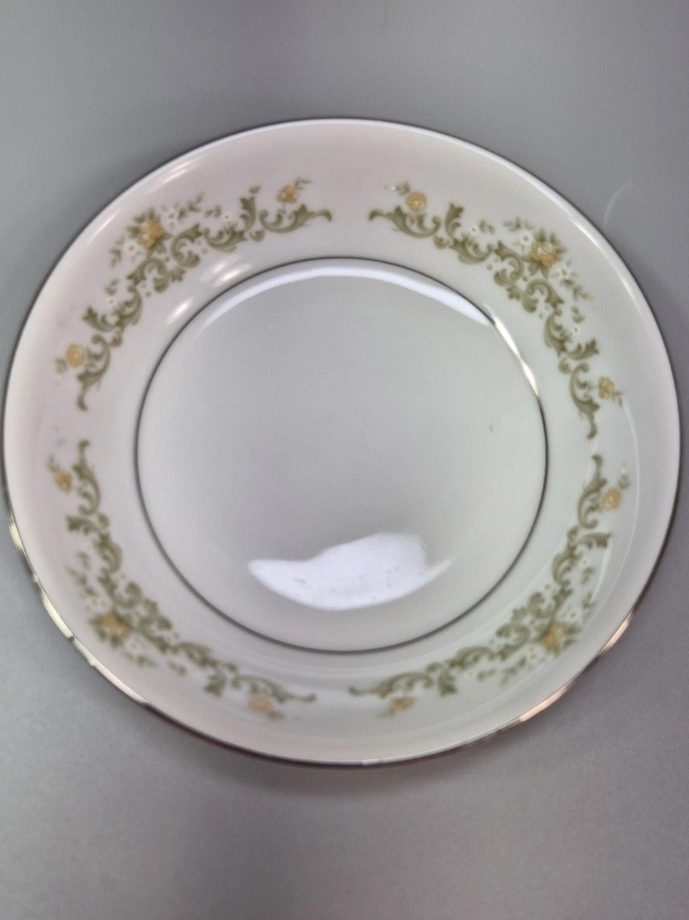 Towne House Fine China Japan One Fruit Bowl 5" ½ White Silver Rim Pre Loved ¹